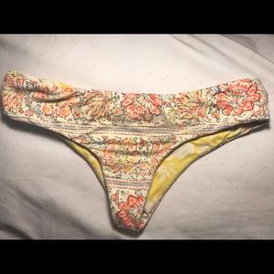 BILLABONG REVERSIBLE BIKINI BOTTOMS
